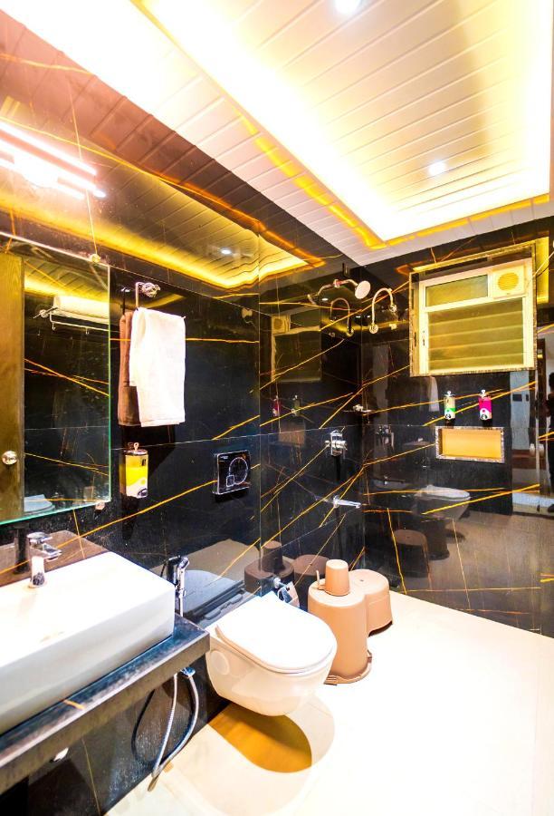 Canvasand By Eease Hospitality Hotel Нагаон Екстериор снимка