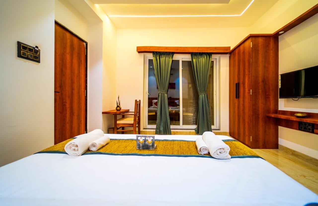 Canvasand By Eease Hospitality Hotel Нагаон Екстериор снимка